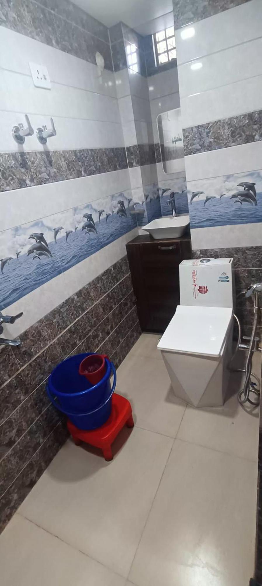 Goenka Home Stay Barsana Chhata Eksteriør billede
