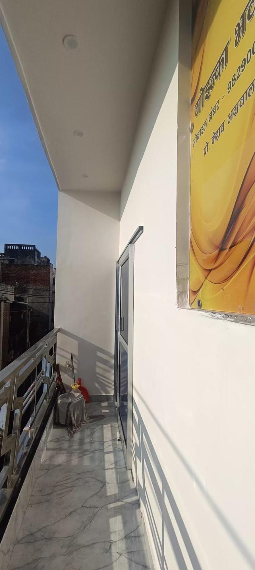 Goenka Home Stay Barsana Chhata Eksteriør billede